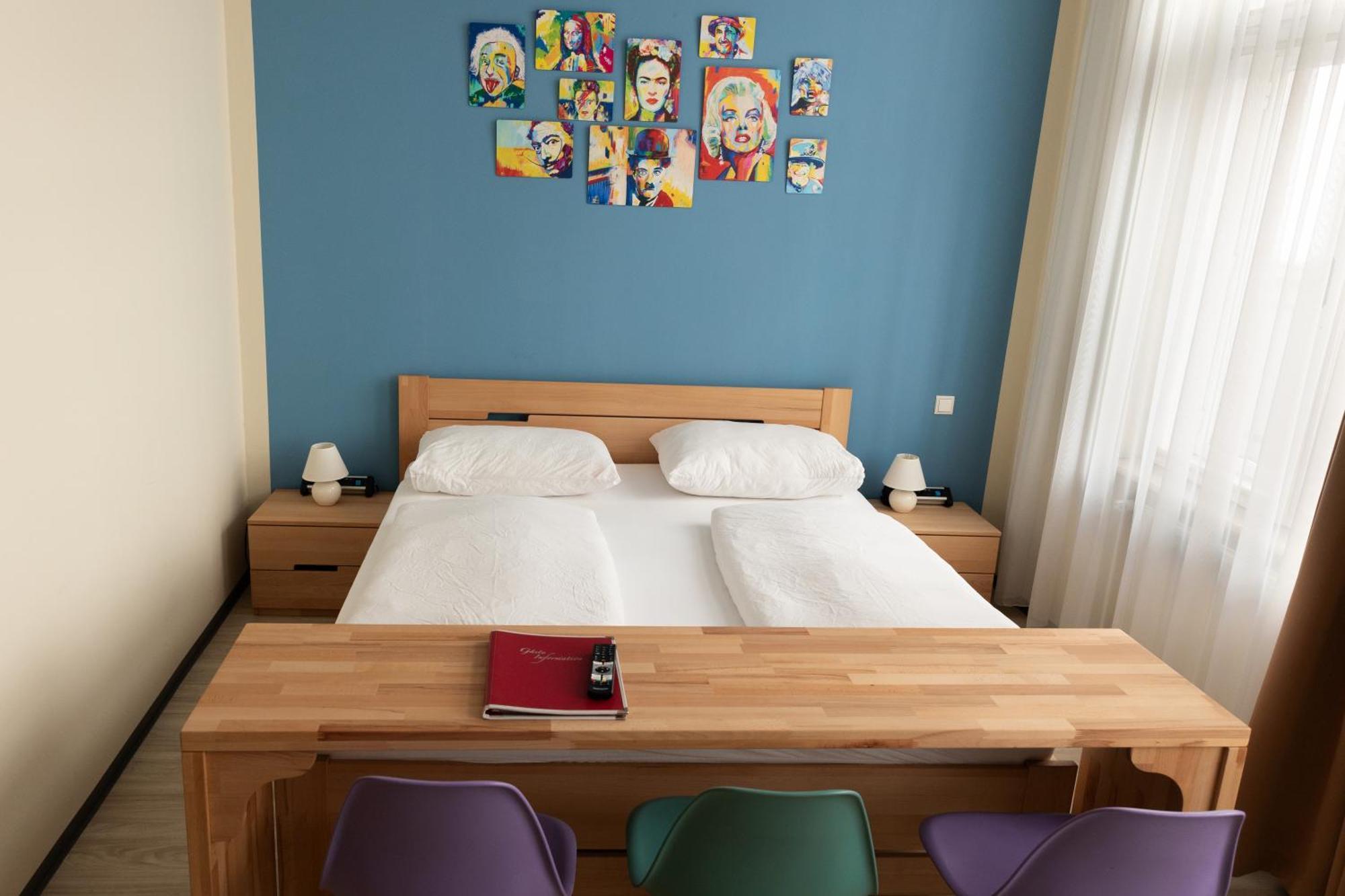 Guest house A Und A 3*